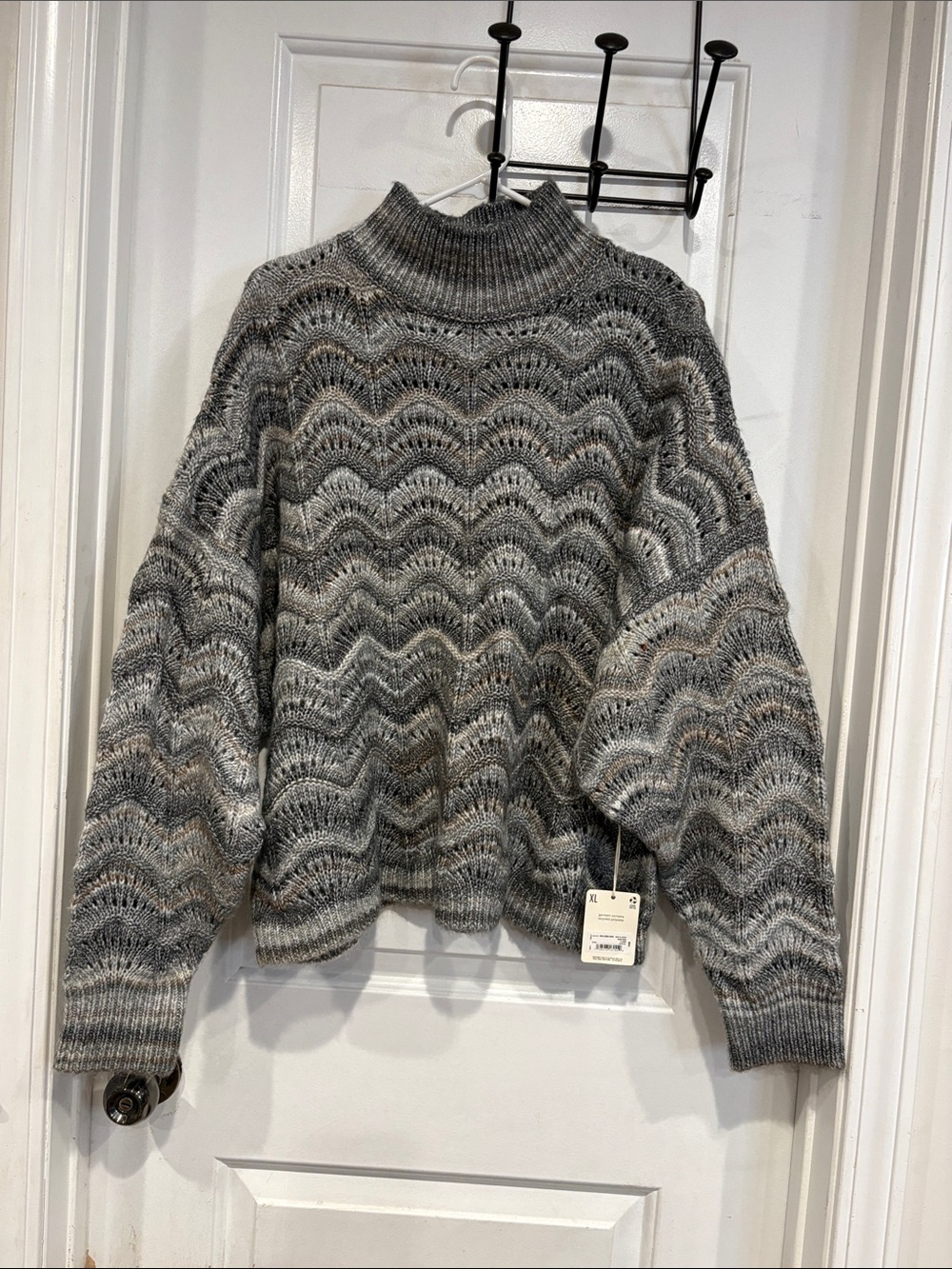 a.n.a Marled Gray Wave-Pattern Turtleneck Sweater